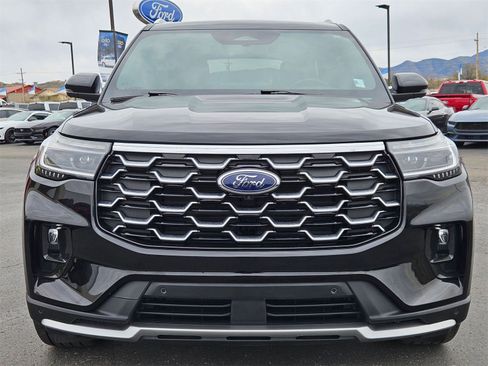 Used 2025 Ford Explorer Platinum w/ Ultimate Package image 2