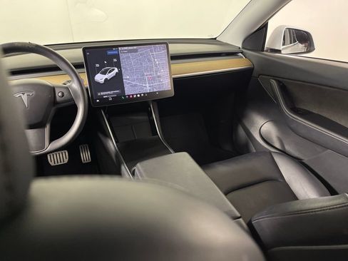 Used 2020 Tesla Model Y Performance AWD/4WD image 17