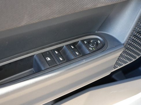 Used 2025 MINI Cooper S image 19