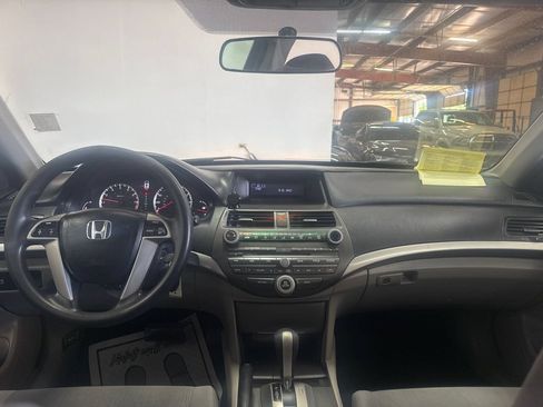 Used 2012 Honda Accord LX image 18