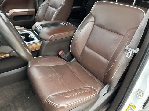 Used 2015 Chevrolet Silverado 2500 High Country w/ Duramax Plus Package AWD/4WD image 20