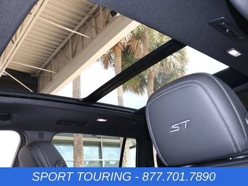 New 2026 Buick Enclave Sport Touring w/ Power Package FWD image 30