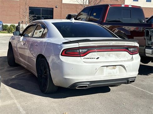 Used 2021 Dodge Charger SXT w/ Blacktop Package image 6