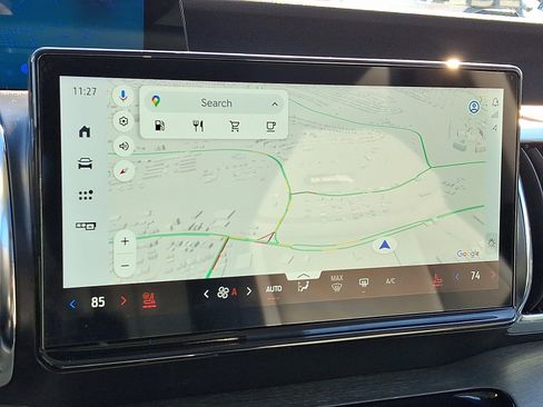 Used 2025 Ford Expedition Max Platinum w/ Driver's Package image 19