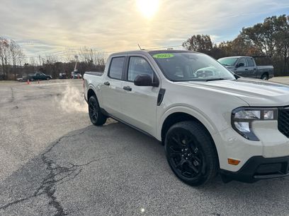 New 2025 Ford Maverick XLT w/ XLT Luxury Package