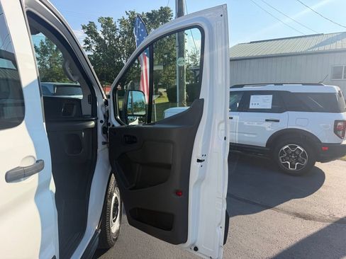 Used 2024 Ford Transit 150 Low Roof w/ Interior Upgrade Package RWD image 18