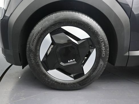 Used 2026 Kia EV9 Light RWD image 10