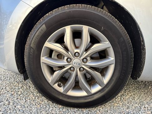 Used 2020 Kia Sedona EX image 24