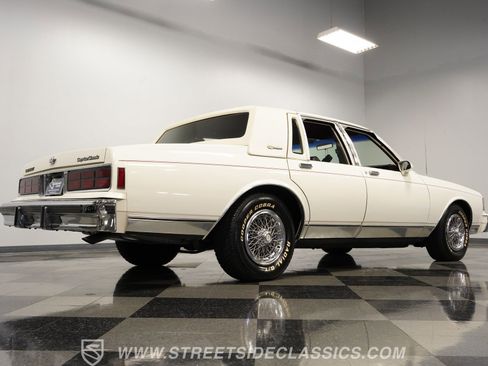 Used 1989 Chevrolet Caprice Classic Brougham image 27
