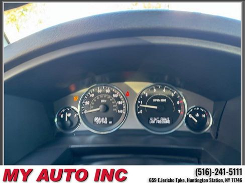 Used 2008 Jeep Commander Limited image 22