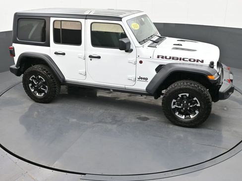 Used 2025 Jeep Wrangler Unlimited Rubicon image 39