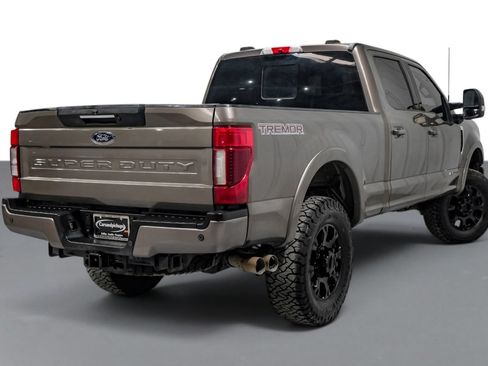 Used 2020 Ford F250 Lariat w/ Tremor Off-Road Package AWD/4WD image 6
