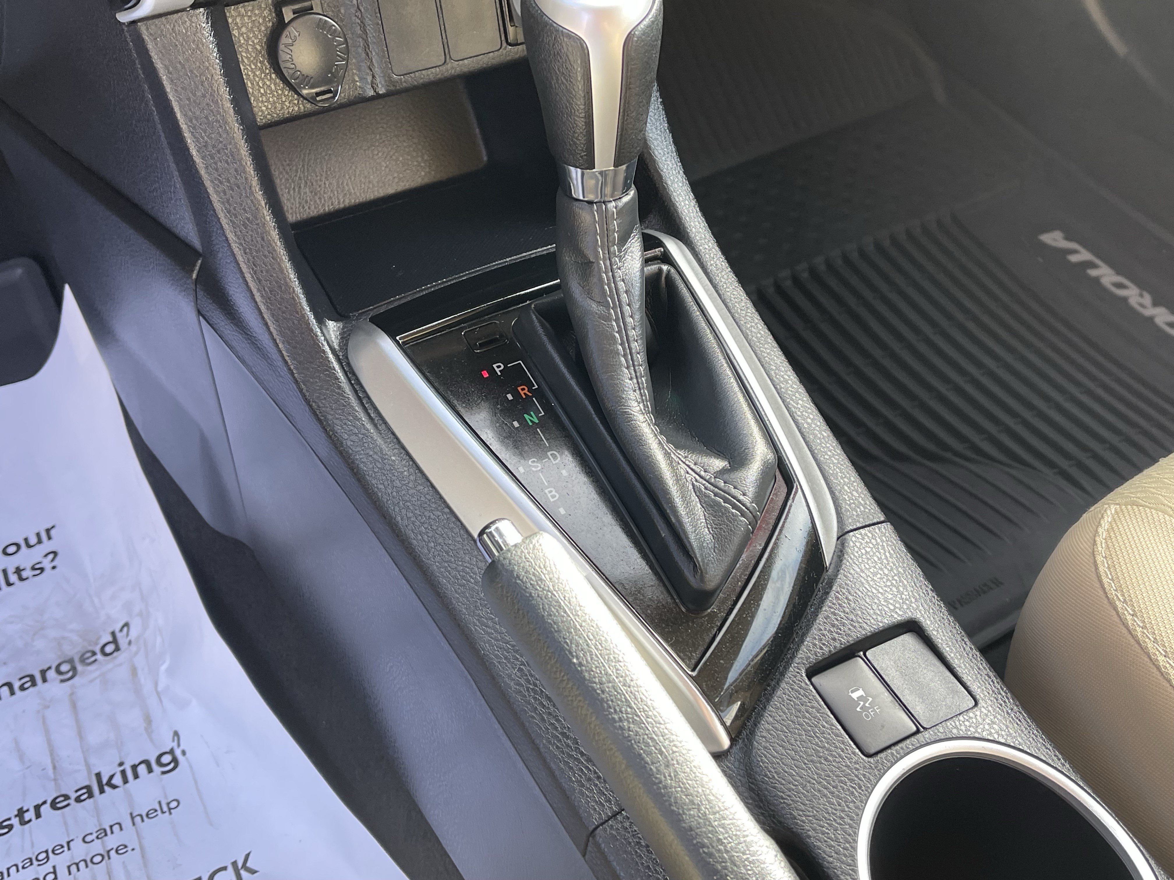 Certified 2019 Toyota Corolla LE FWD image 23