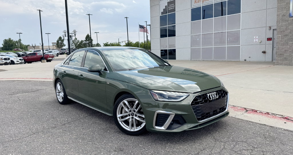 Used 2023 Audi A4 2.0T Premium Plus AWD/4WD image 2