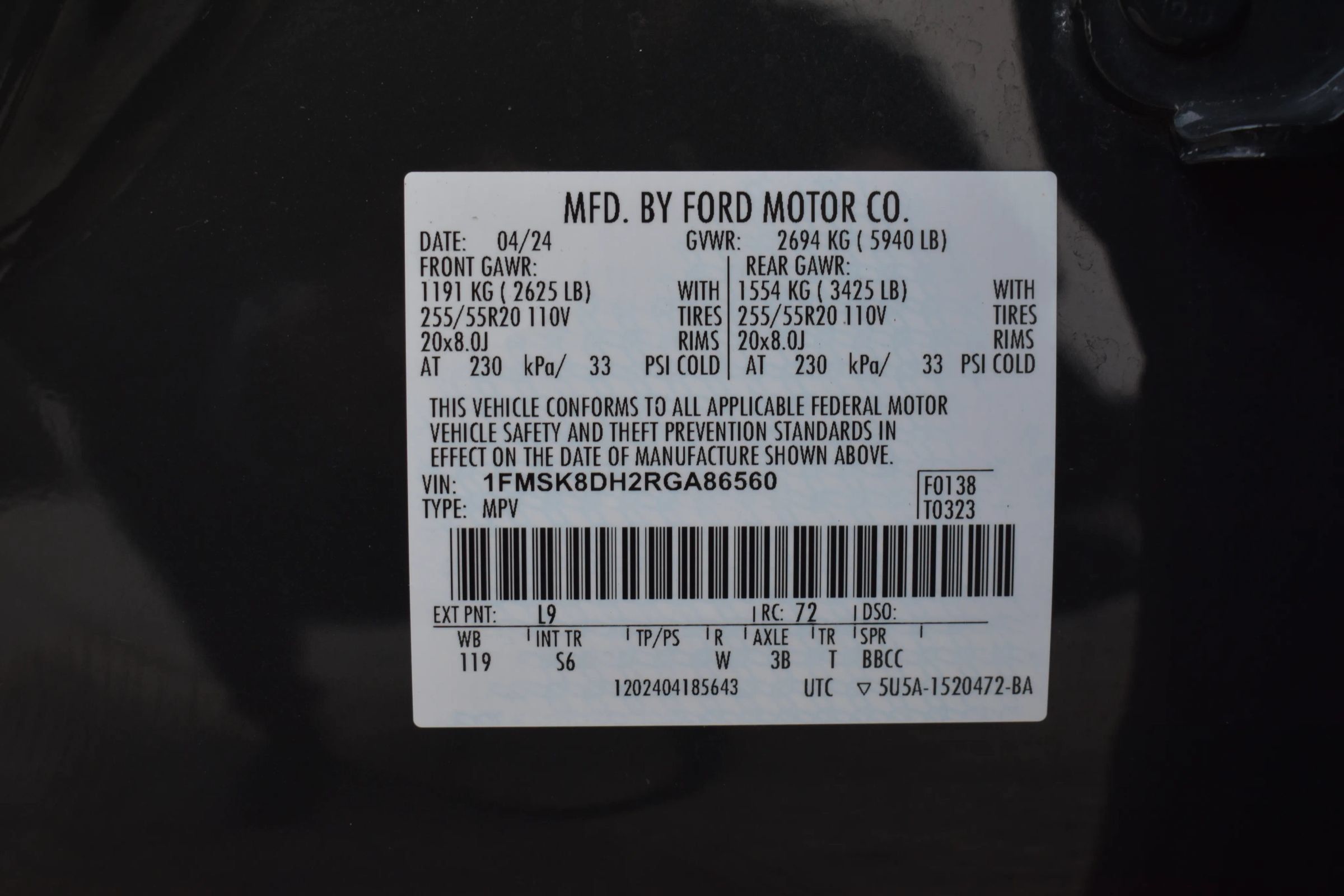 Used 2024 Ford Explorer XLT w/ Equipment Group 202A AWD/4WD image 64
