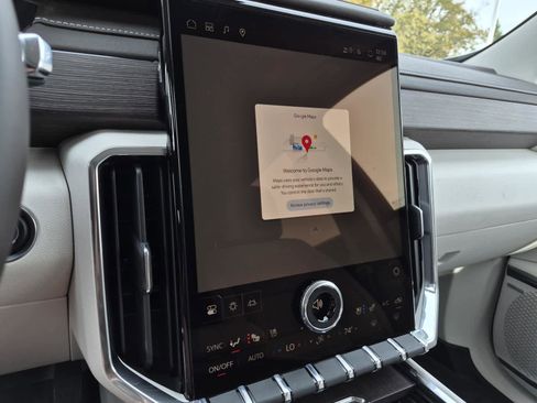 New 2026 GMC Acadia Denali w/ Super Cruise Package image 17