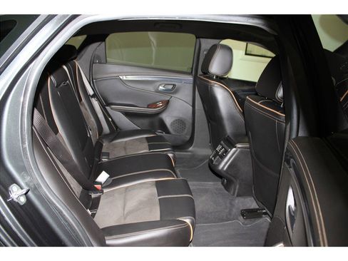 Used 2015 Chevrolet Impala LT image 22
