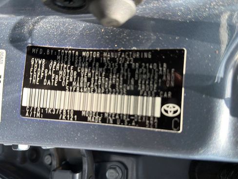Used 2024 Toyota Corolla LE FWD image 39