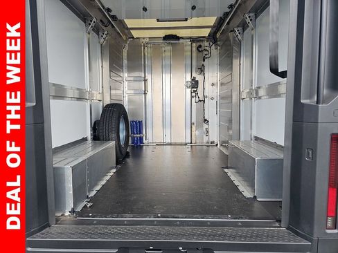 New 2025 Chevrolet Brightdrop 400 image 12