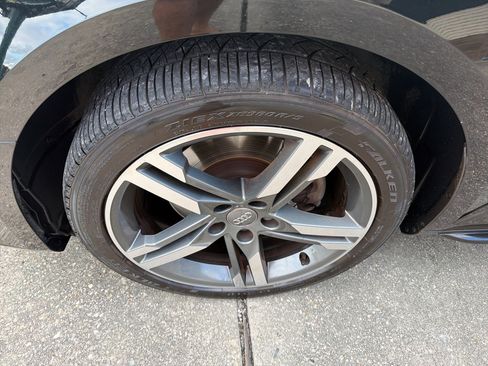 Used 2018 Audi A4 2.0T Ultra Premium Plus w/ Premium Plus Package image 13