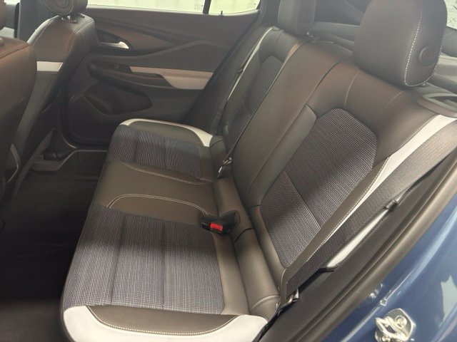 Used 2024 Buick Envista Preferred FWD image 9