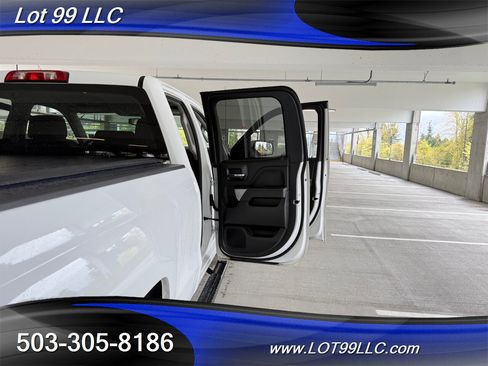 Used 2018 Chevrolet Silverado 1500 LT w/ All Star Edition image 39