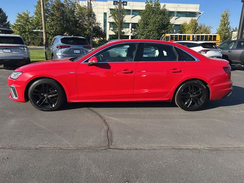 Used 2023 Audi A4 2.0T Premium Plus image 4