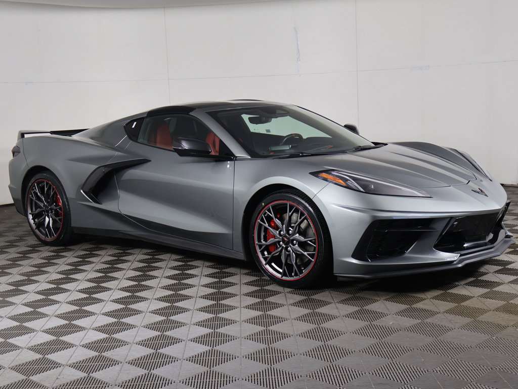 Used 2024 Chevrolet Corvette Stingray Preferred Cpe w/ Z51 Performance Package RWD image 3