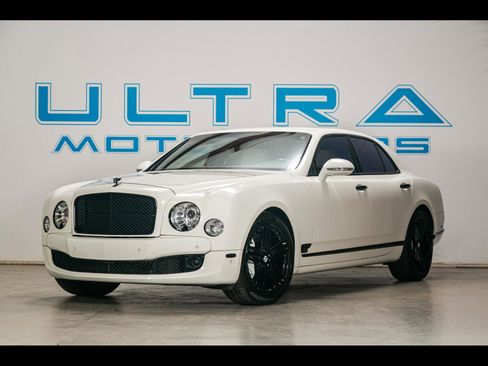 Used 2013 Bentley Mulsanne w/ Premiere Specification Pkg image 1