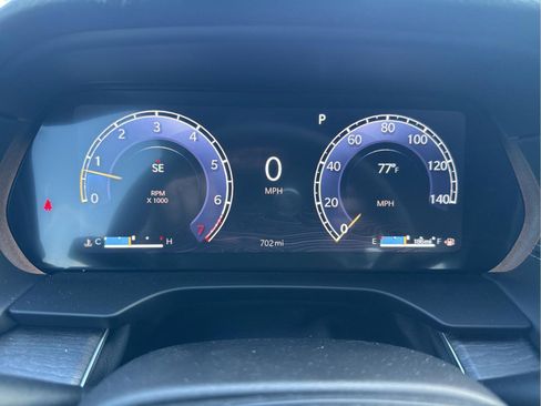 Certified 2025 Jeep Grand Cherokee Limited w/ Black Appearance Package image 12