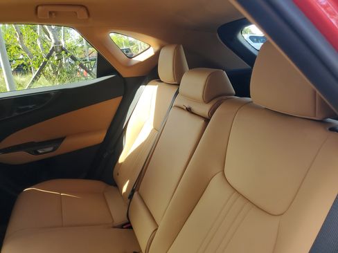 Certified 2025 Lexus NX 250 FWD image 14