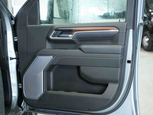 Used 2025 GMC Sierra 2500 Denali w/ Denali Reserve Package image 15