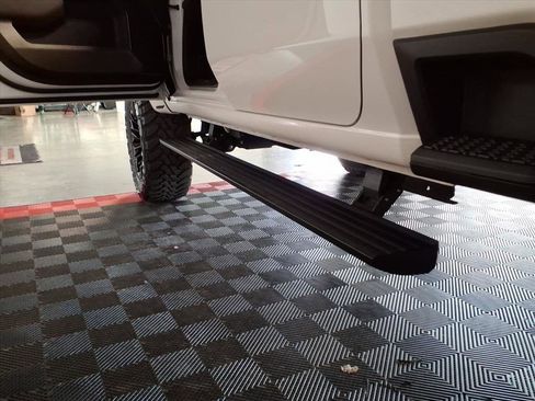 Used 2025 GMC Sierra 2500 AT4 w/ AT4 Premium Plus Package image 29