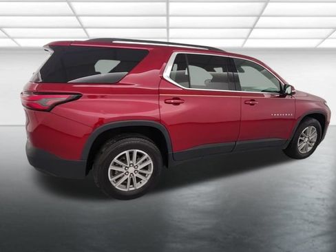 Used 2023 Chevrolet Traverse LT AWD/4WD image 8