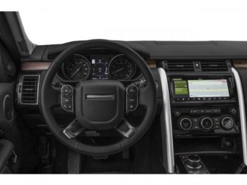 Used 2019 Land Rover Discovery HSE image 7