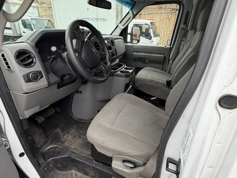 Used 2021 Ford E-350 and Econoline 350 Super Duty w/ Power Windows & Locks Group image 15