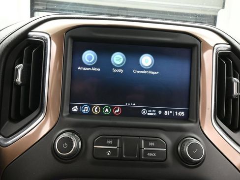 Used 2022 Chevrolet Silverado 2500 High Country w/ Z71 Off-Road Package AWD/4WD image 33