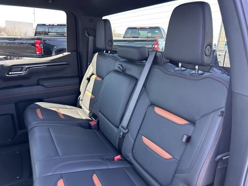 Used 2025 GMC Sierra 1500 AT4 AWD/4WD image 48