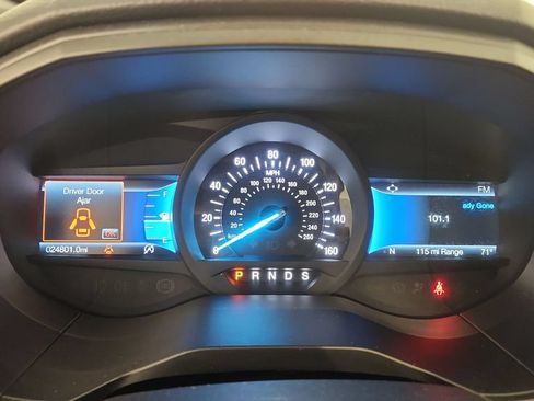 Certified 2024 Ford Edge ST-Line AWD/4WD image 12