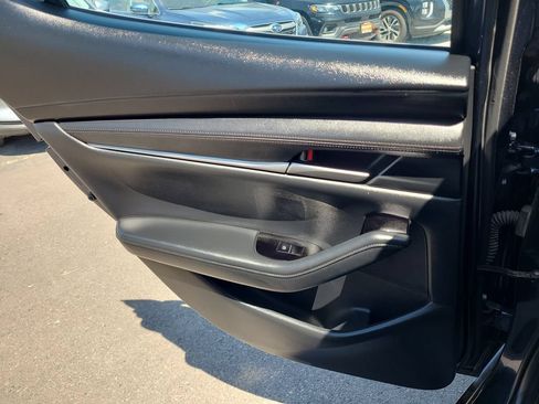 Used 2024 MAZDA MAZDA3 s FWD image 28
