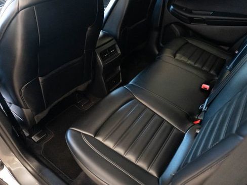 Used 2024 Ford Edge SEL image 19