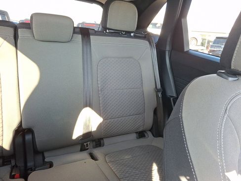 Certified 2022 Ford Escape SE image 20