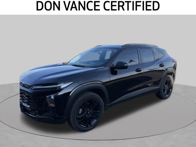 Used 2025 Chevrolet Trax ACTIV w/ Driver Confidence Package FWD image 1