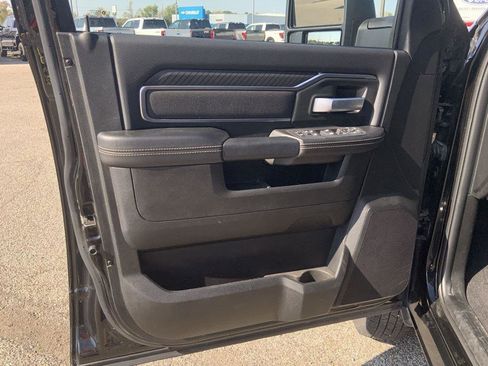 Used 2025 RAM 3500 Big Horn image 24