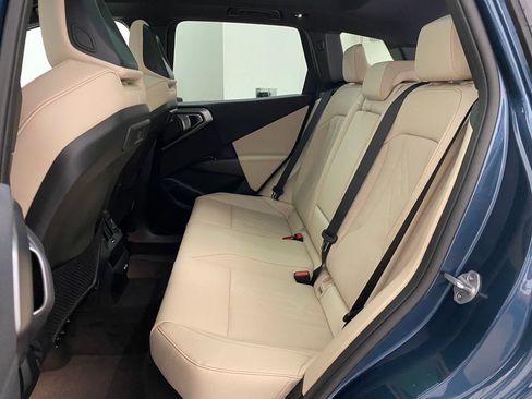 Used 2026 BMW X3 xDrive30 w/ Convenience Package AWD/4WD image 13