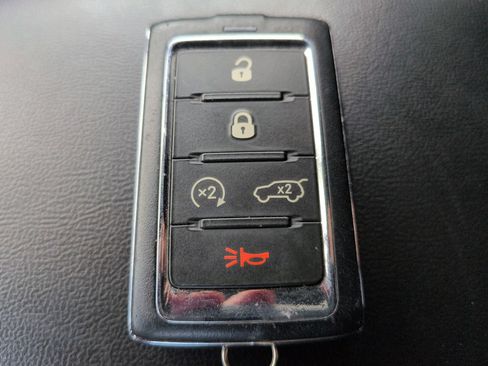 Used 2021 Jeep Grand Cherokee L Laredo AWD/4WD image 30