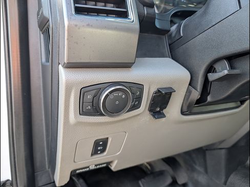 Used 2019 Ford F350 XLT w/ XLT Value Package AWD/4WD image 28