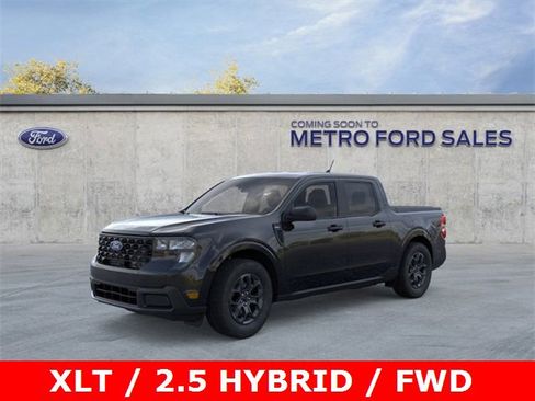 New 2025 Ford Maverick XLT image 28