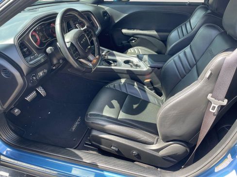 Used 2020 Dodge Challenger SRT Hellcat Redeye RWD image 9