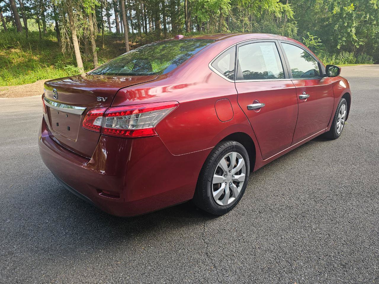 Used 2015 Nissan Sentra SV FWD image 5